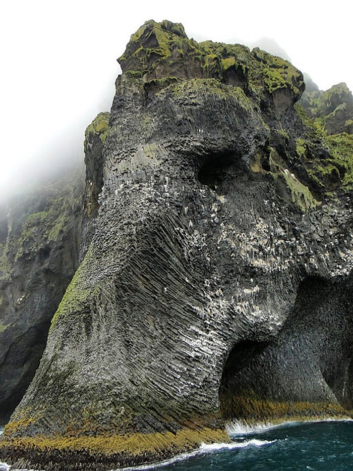 rock-formation-elephant-iceland-21