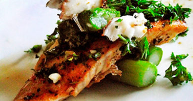Salmón a la plancha con gremolata