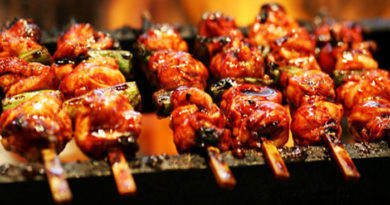 Yakitori, brochetas de pollo japonesas