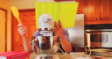 5 maneras de ganar dinero extra cocinando desde tu hogar