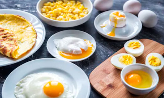 Los huevos enteros proporcionan vitamina B-12