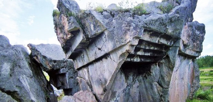 Lugares misteriosos en Peru Escaleras al revés de Sacsayhuaman