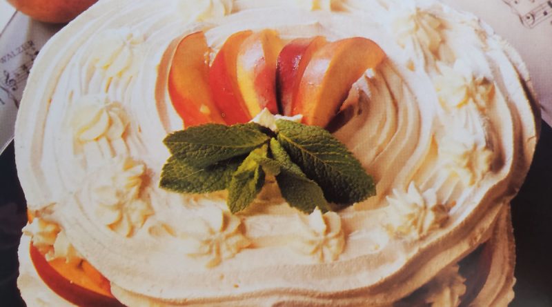 Receta de Merengue con nectarinas