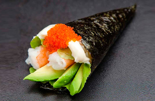 Que es temaki roll 18 de Junio Día Internacional del Sushi