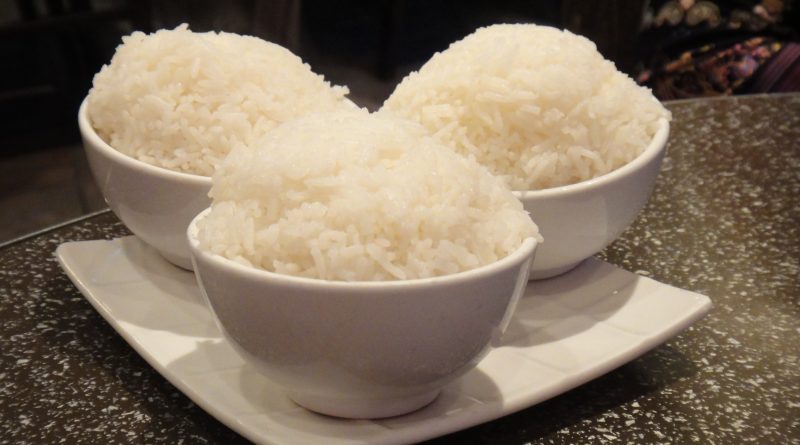Cómo cocinar arroz perfecto en una olla de acero inoxidable