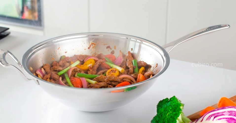 lomo saltado en wok rena ware